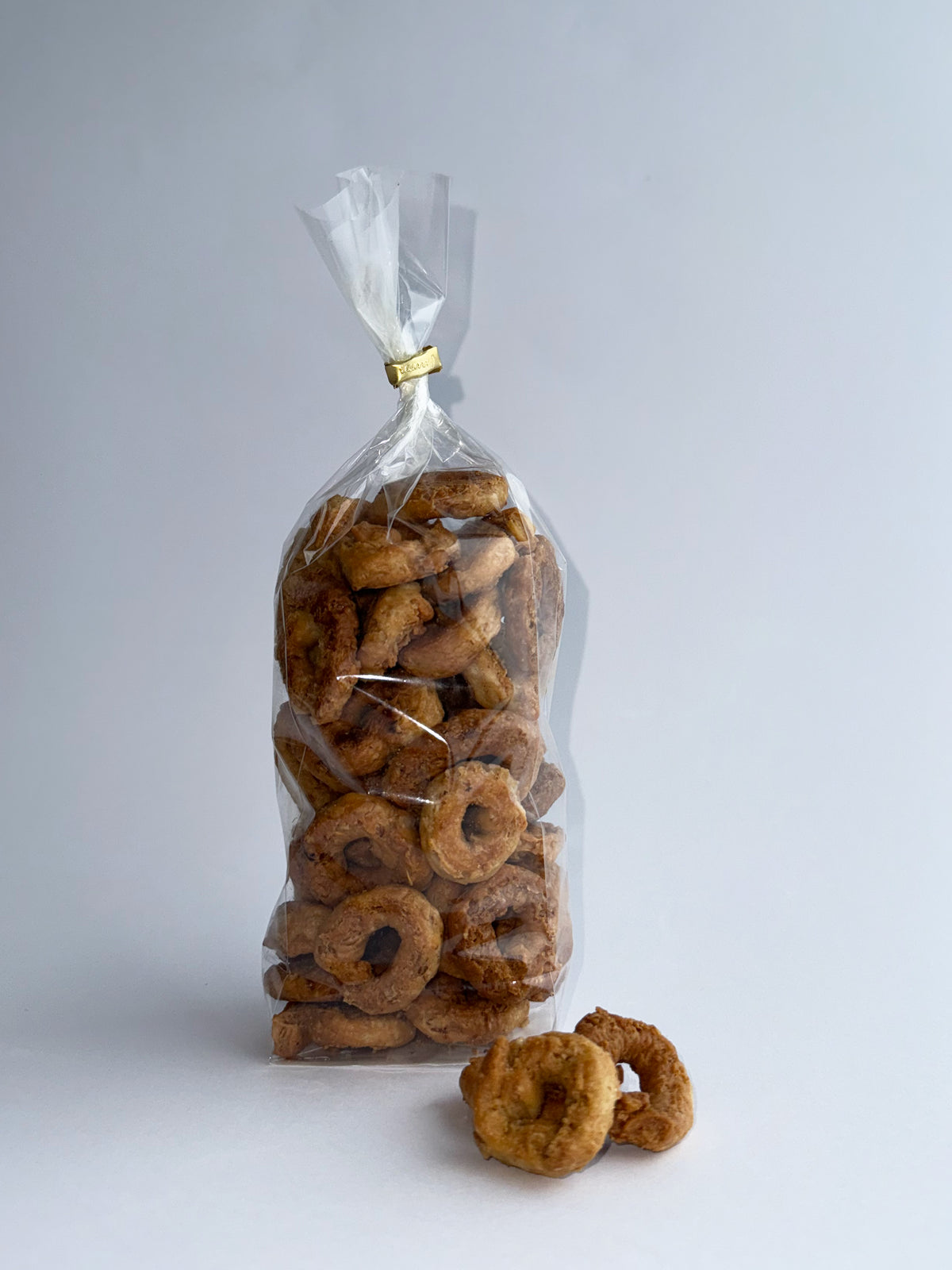 Taralli di Mammà al farro stesi a macchina e lavorati a mano – Casa Mamma'